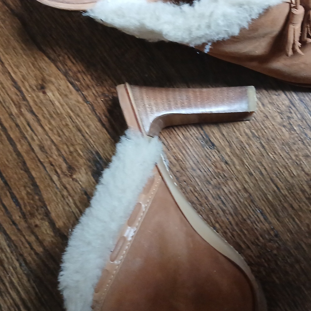 Clogs - Picture 5 of 6